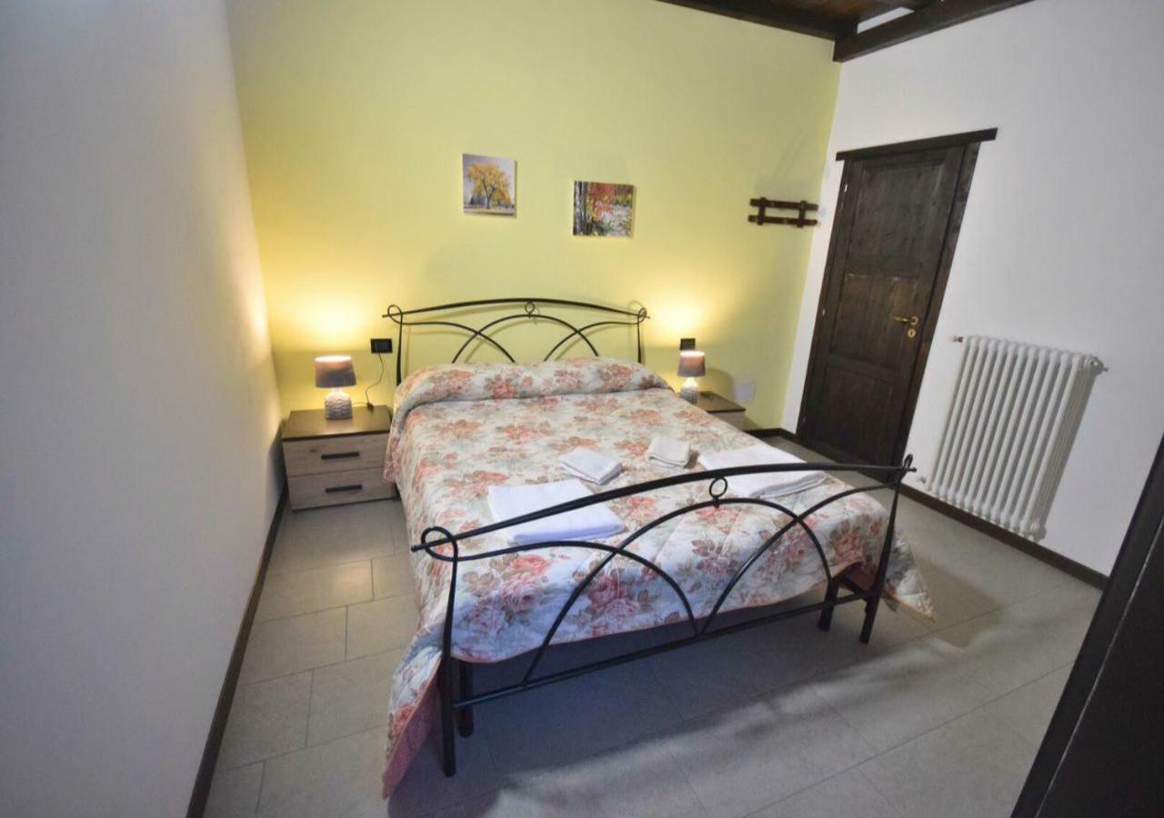 Casa Angela Villa Perledo Bagian luar foto